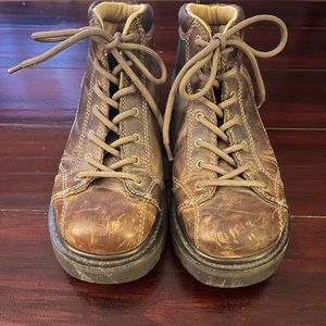 Vintage American eagle genuine leather women’s boots size 7